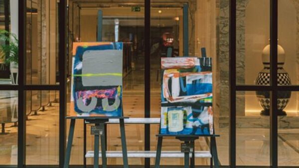 El Westin Mina Seyahi de Dubai y su apoyo al arte de Carlos Mundy